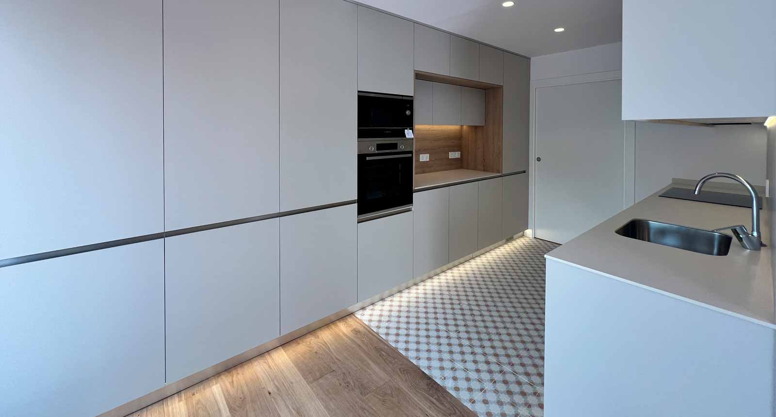 mejor-suelo-para-cocina-guia-completa-para-elegir-el-ideal